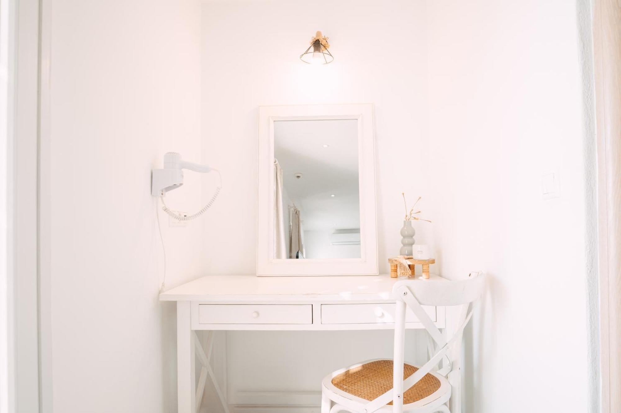 With-Inn Mykonos Suites Tourlos Extérieur photo