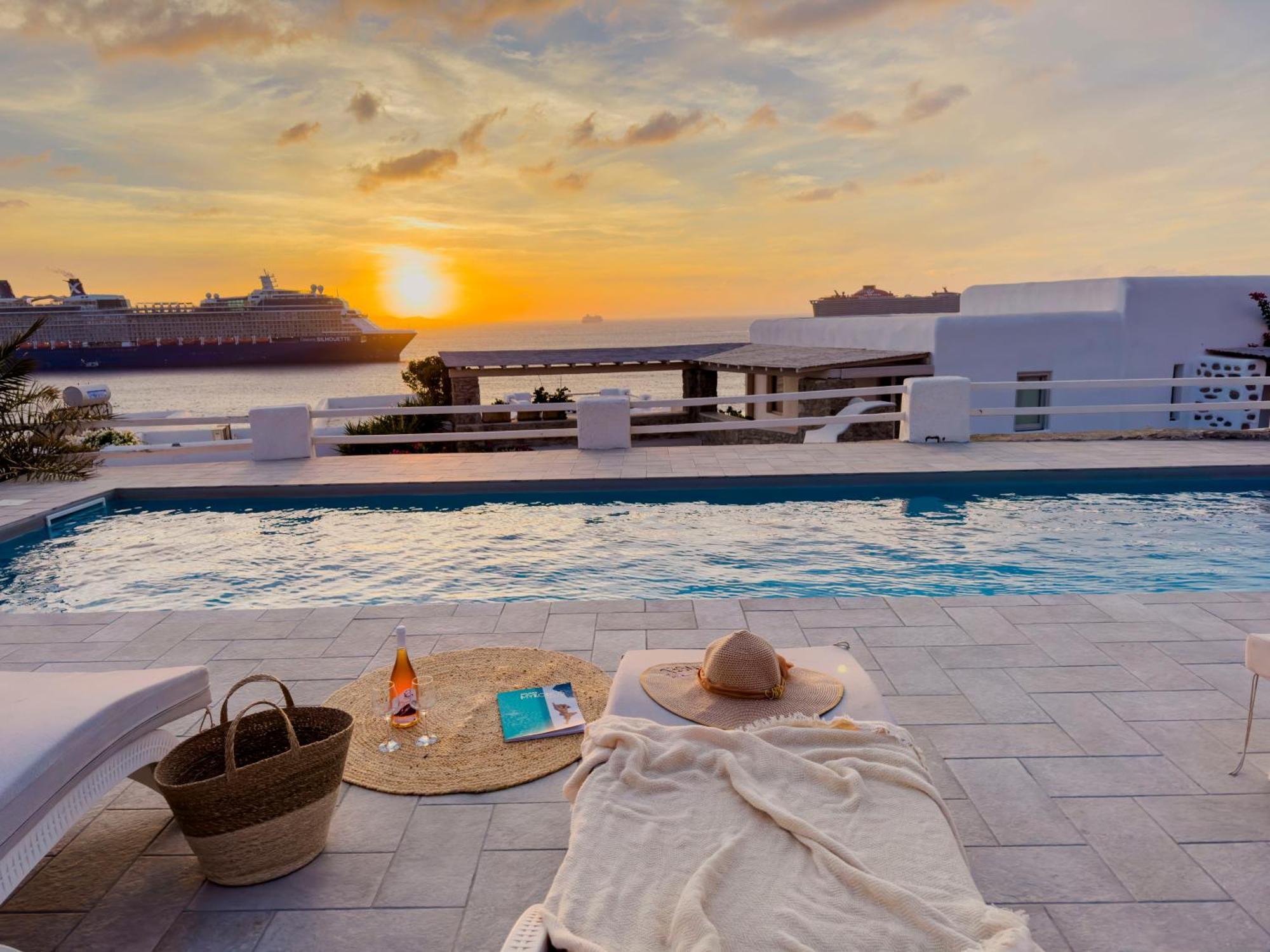 With-Inn Mykonos Suites Tourlos Extérieur photo