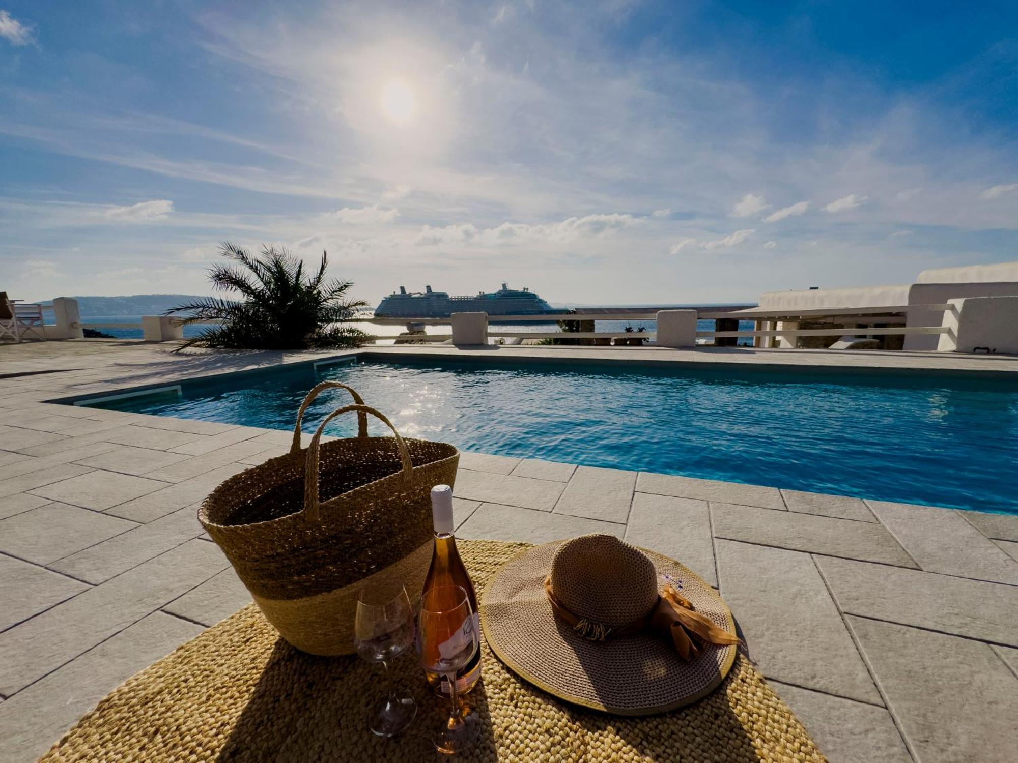 With-Inn Mykonos Suites Tourlos Extérieur photo