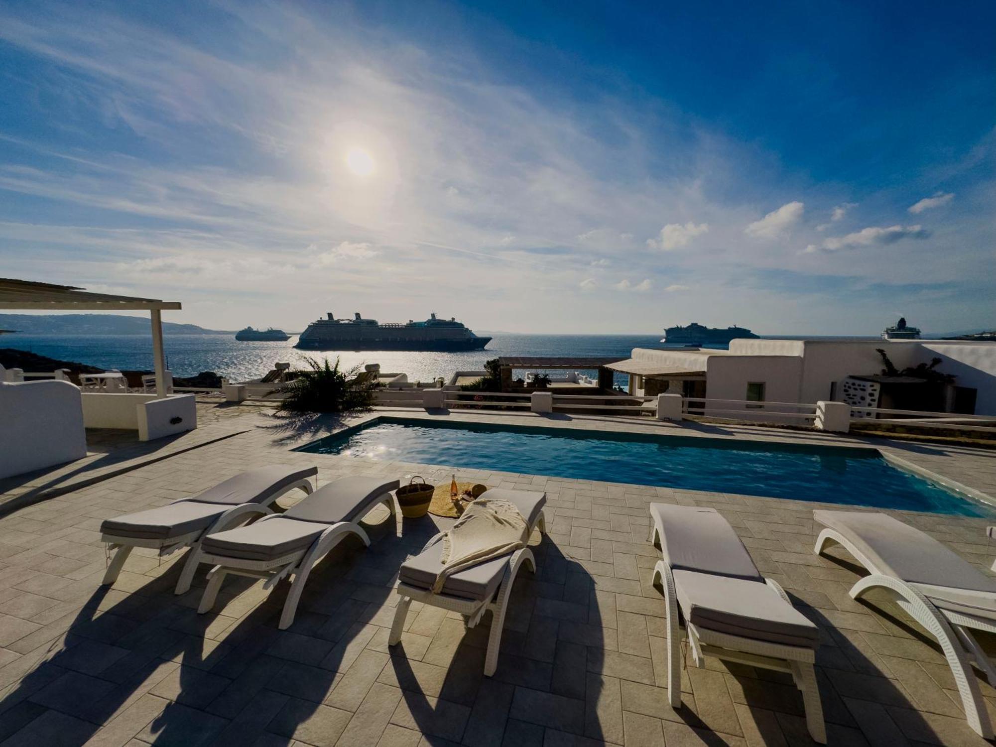 With-Inn Mykonos Suites Tourlos Extérieur photo